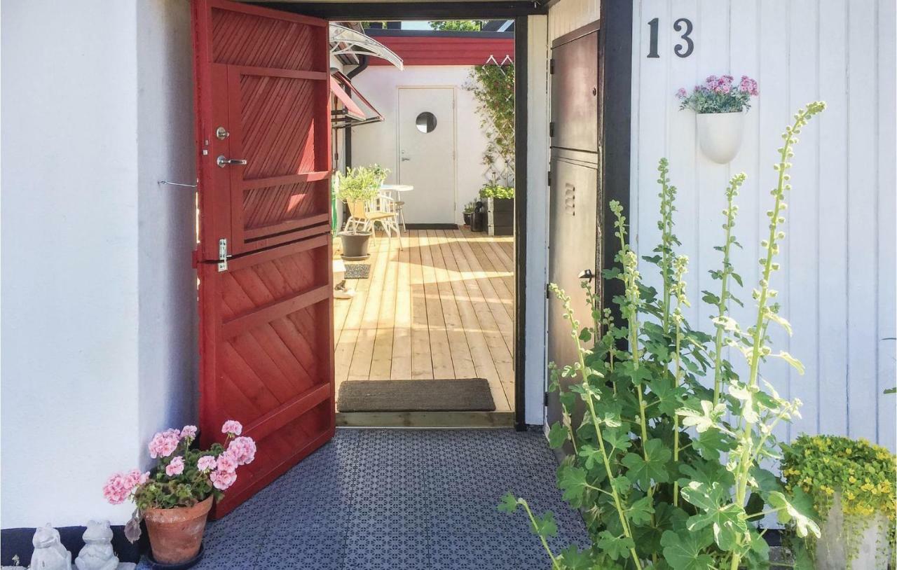 Cozy Home In Borgholm With Wifi Kültér fotó